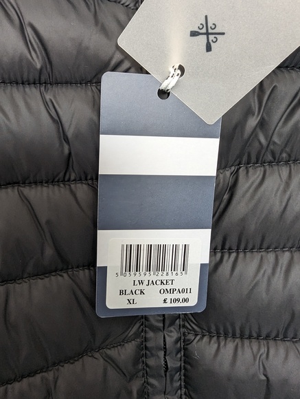 NEW Crew Clothing Lightweight Quilted Jacket - Size XL - Black - P2P 24" - Picture 9 of 9